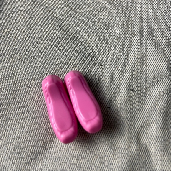 Barbie Doll Ballet Shoes Ballerina Slippers Bows Dark Pink - Picture 5 of 5